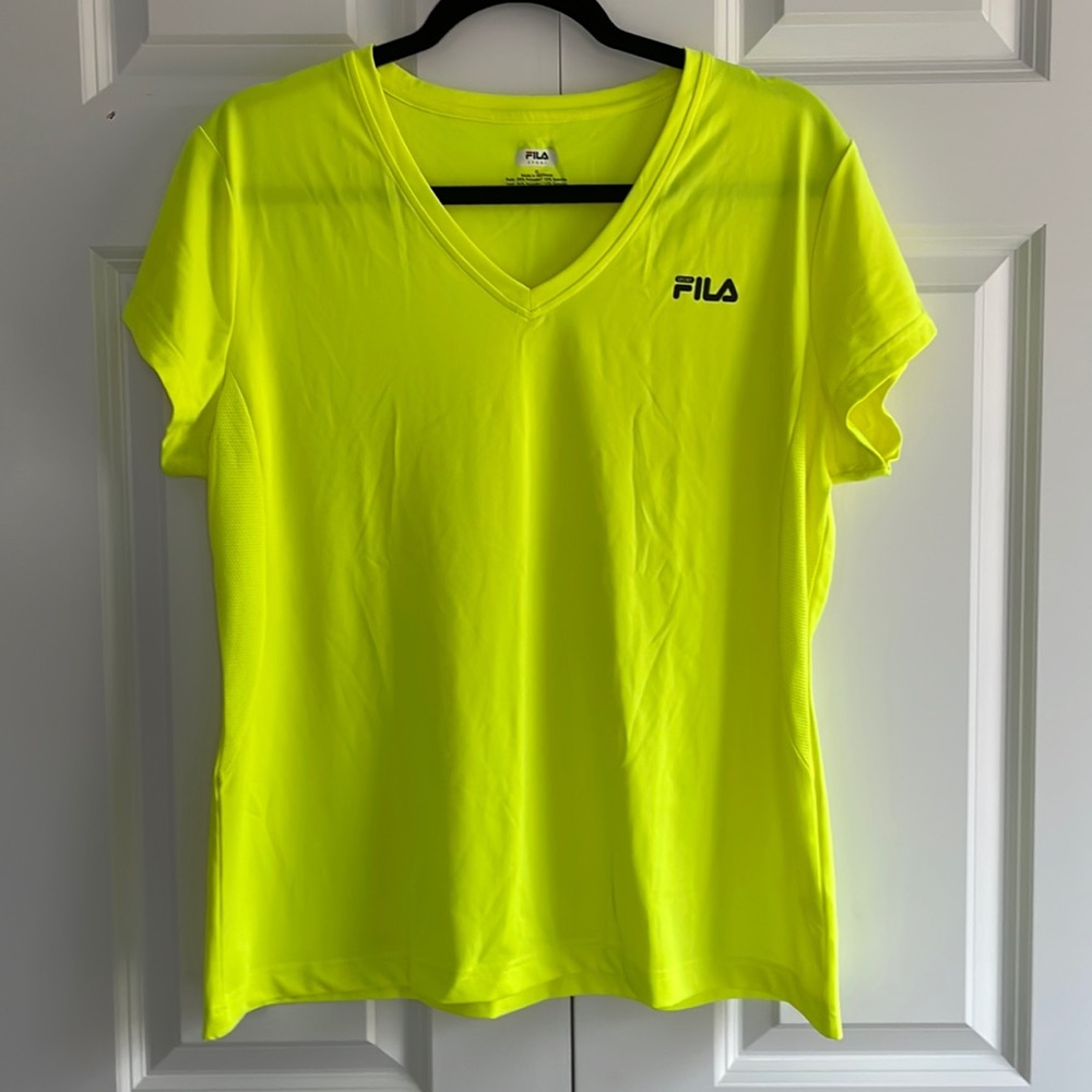 Neon yellow Fila workout shirt. Size XL. NWOT.